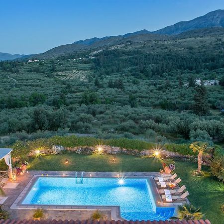 Villa Kalithea Pemonia Exteriér fotografie